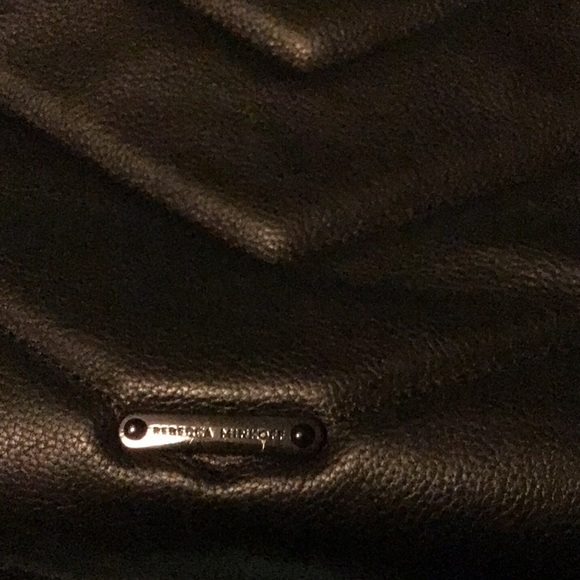 Rebecca Minkoff Shoulder Bag. - Picture 8 of 8